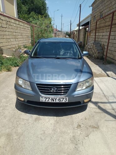 Hyundai Sonata-1