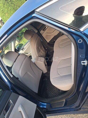 Hyundai Sonata-13