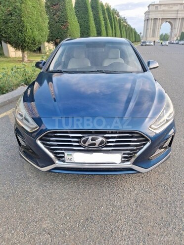Hyundai Sonata-1