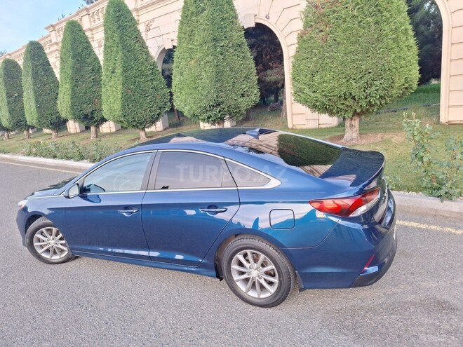Hyundai Sonata-3
