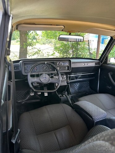 LADA (VAZ) 2107-5