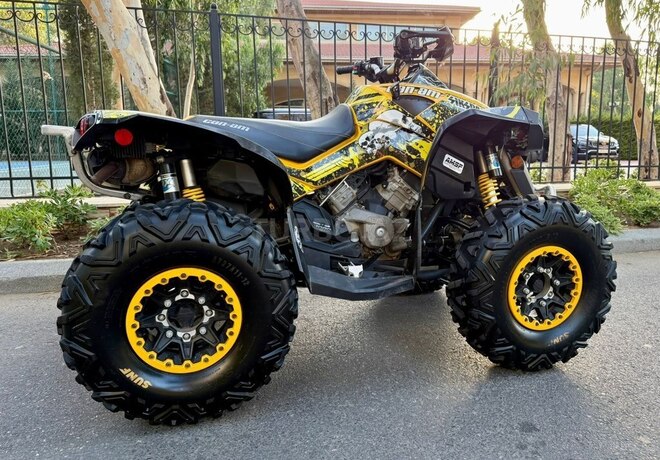 Can-Am Renegade X mr 1000R CE-3