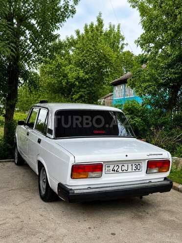 LADA (VAZ) 2107-8