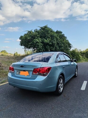 Chevrolet Cruze-5