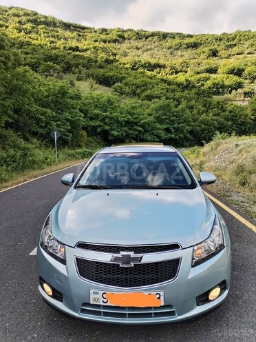 Chevrolet Cruze-2