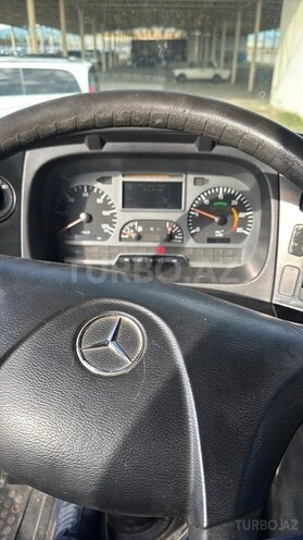 Mercedes Axor 1824-5