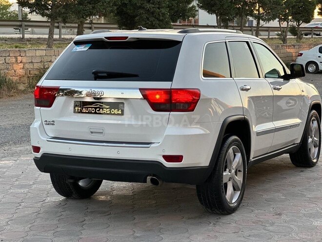 Jeep Grand Cherokee-9