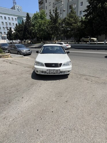Nissan Sunny-1
