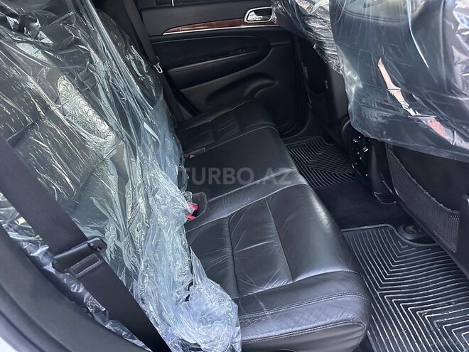 Jeep Grand Cherokee-20