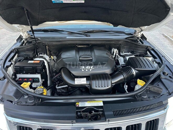 Jeep Grand Cherokee-32