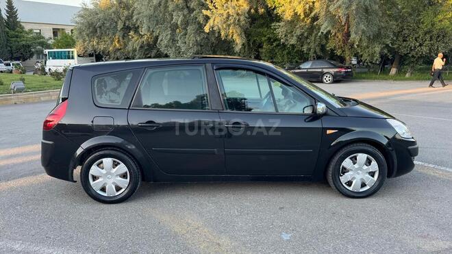 Renault Scenic-2