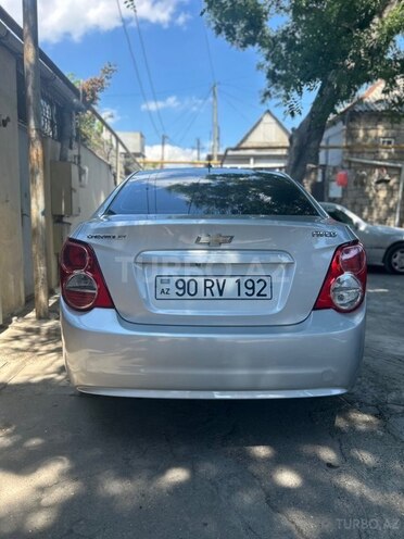Chevrolet Aveo-4