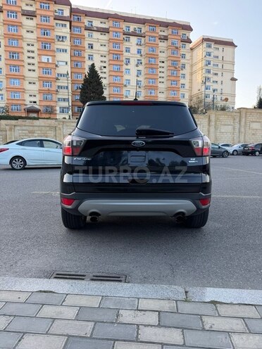 Ford Escape-11