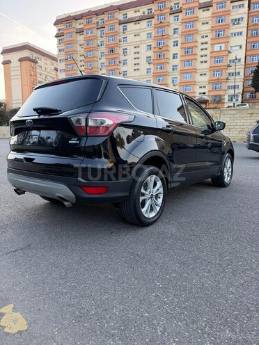 Ford Escape-12