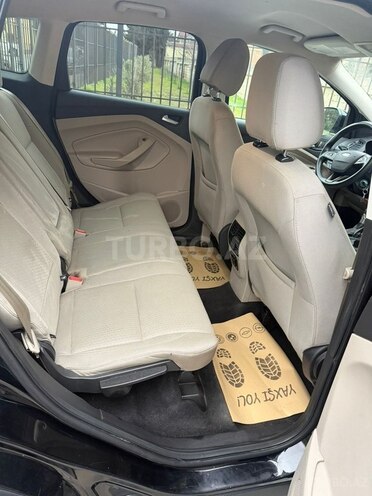 Ford Escape-17