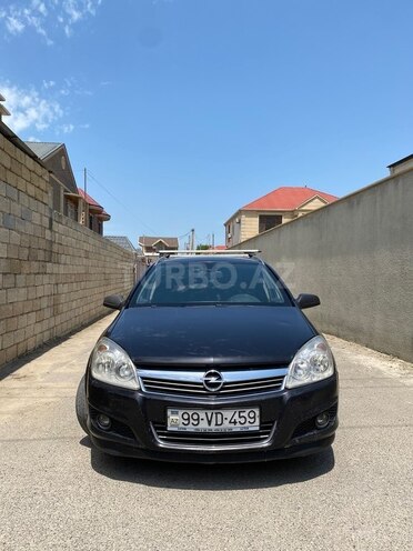 Opel Astra-2