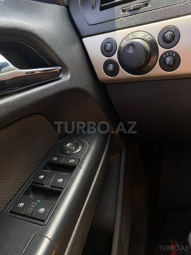 Opel Astra-8