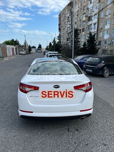 Kia Optima-2