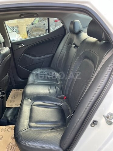 Kia Optima-10