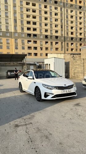 Kia Optima-11