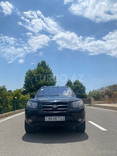 Hyundai Santa Fe-1