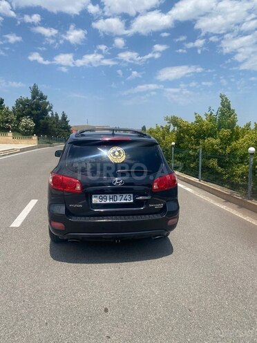 Hyundai Santa Fe-4