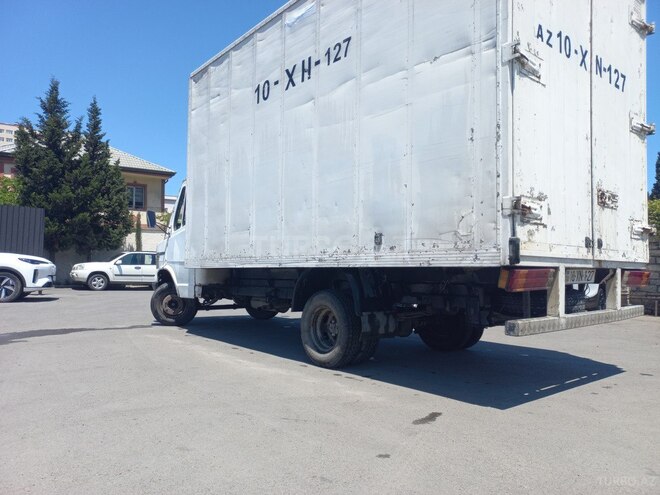 Mercedes 410 D-5