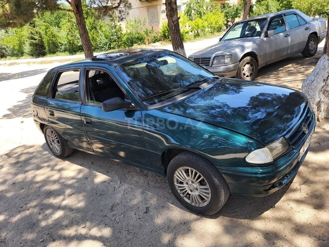 Opel Astra-15
