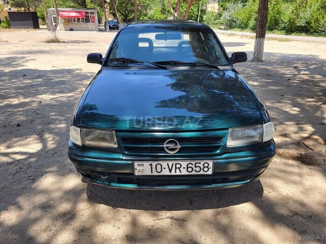 Opel Astra-17