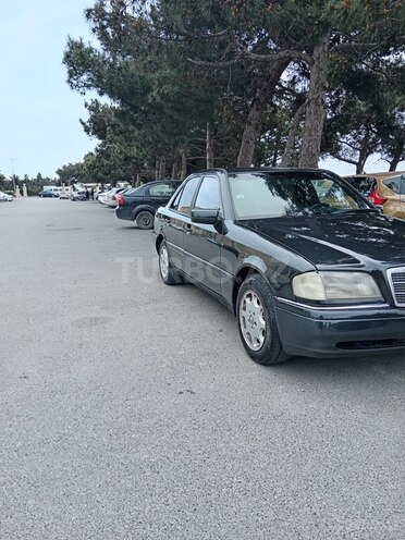 Mercedes C 220-10
