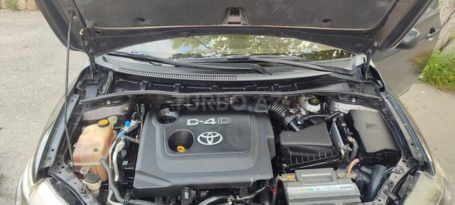 Toyota Corolla-11