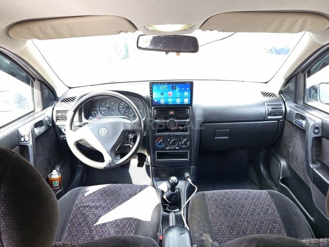 Opel Astra-7