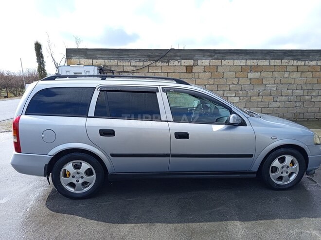 Opel Astra-9