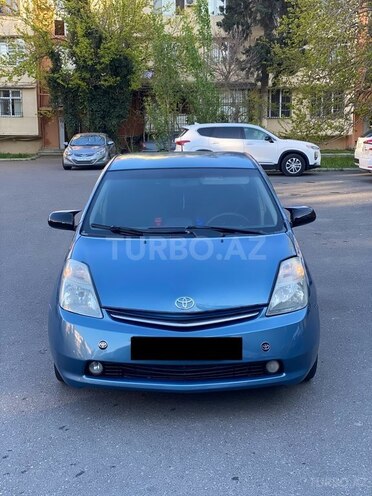 Toyota Prius-1
