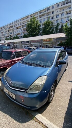 Toyota Prius-2
