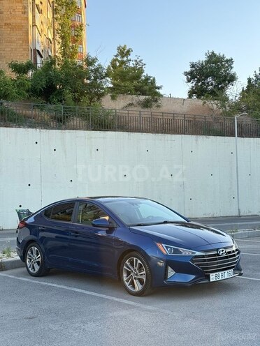 Hyundai Elantra-5