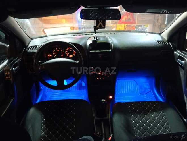 Opel Astra-2