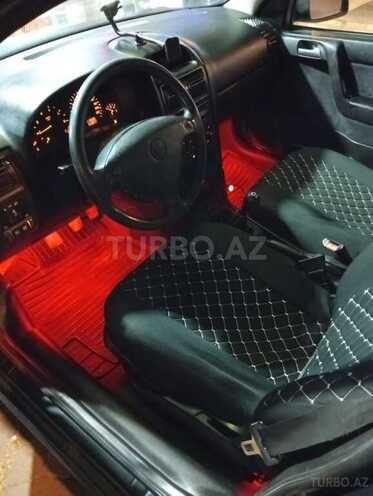 Opel Astra-13