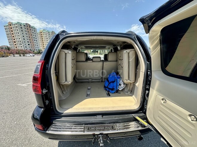 Toyota Land Cruiser Prado-13