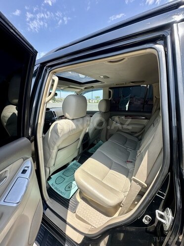 Toyota Land Cruiser Prado-10