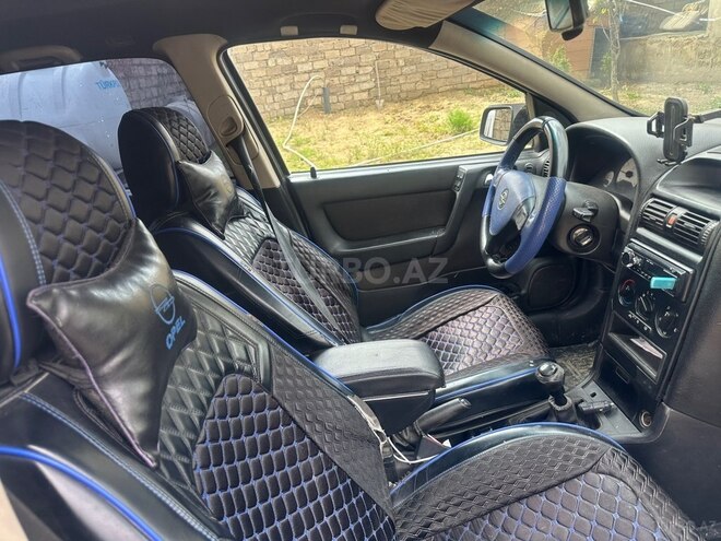 Opel Astra-17