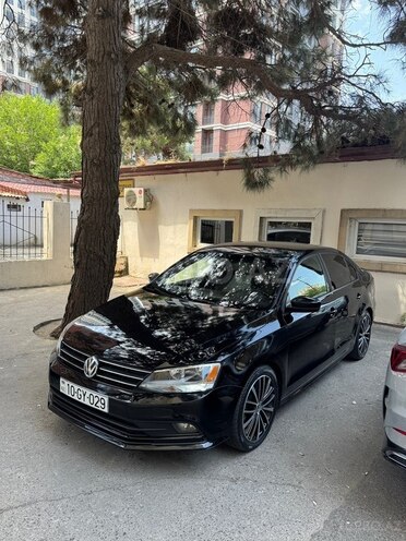 Volkswagen Jetta-8