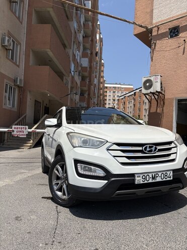Hyundai Santa Fe-10