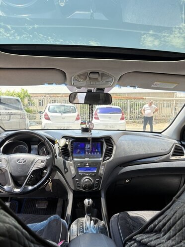 Hyundai Santa Fe-2
