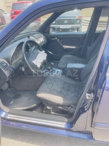 Mercedes C 180-10