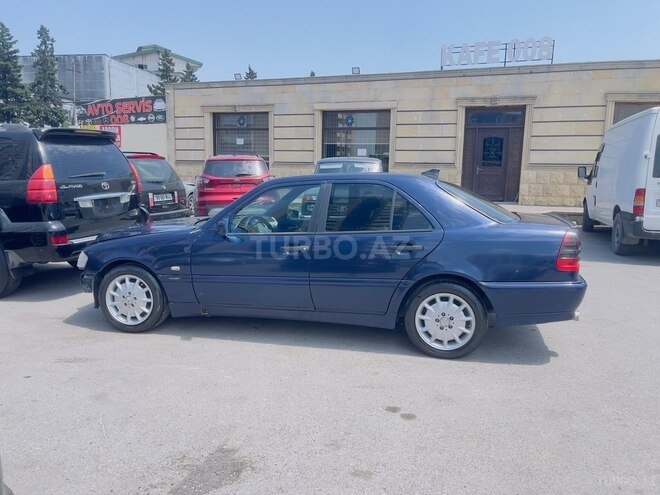 Mercedes C 180-5