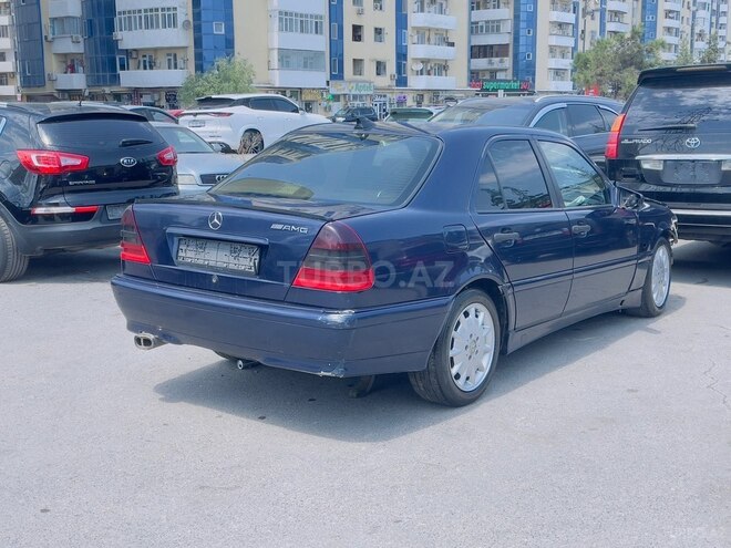 Mercedes C 180-3