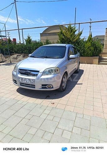 Chevrolet Aveo-6