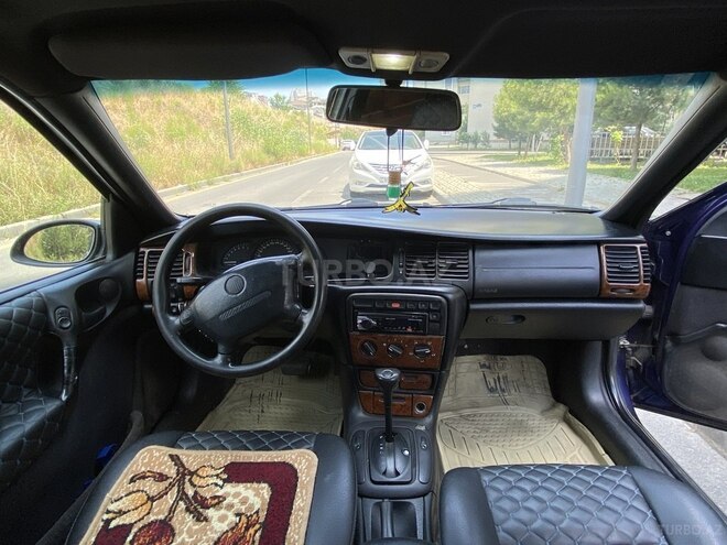 Opel Vectra-6