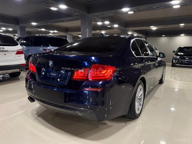 BMW 528-5